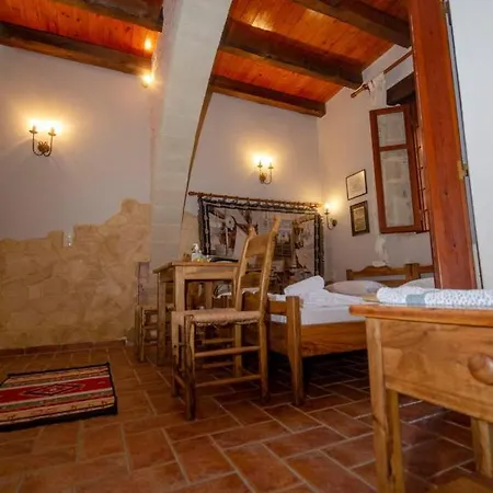 Stamatogiannis Traditional * Kaliviani